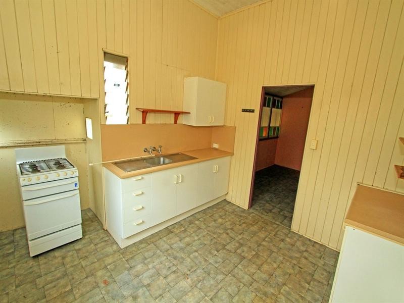 44 Burnett Street, Berserker QLD 4701