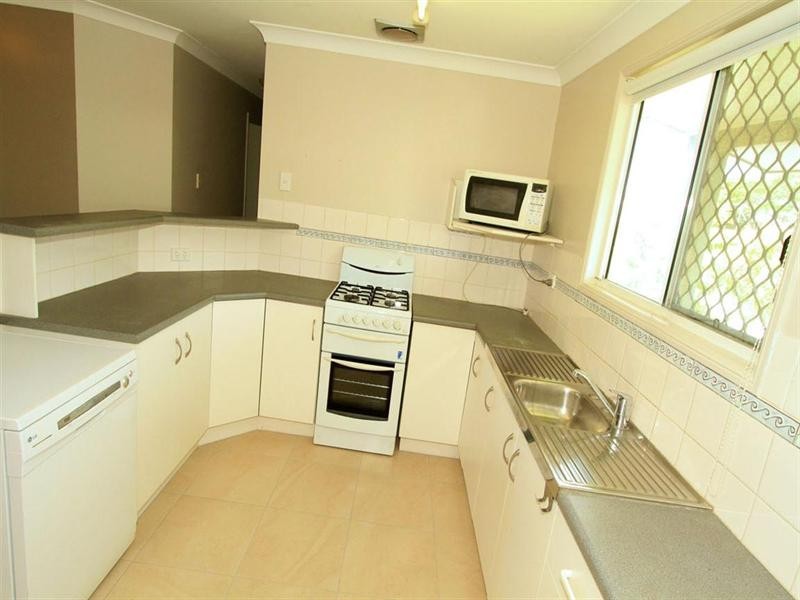 4 Meilland Street, Parkhurst QLD 4702