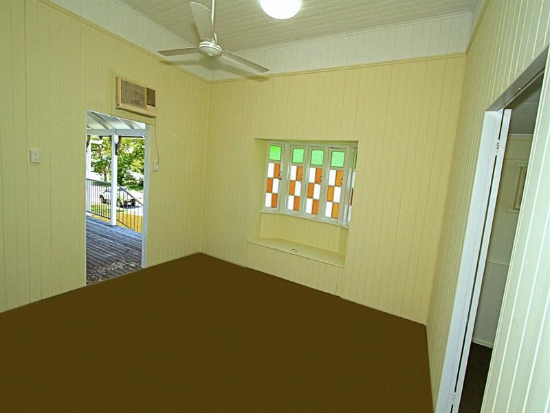 221 Peter Street, Berserker QLD 4701