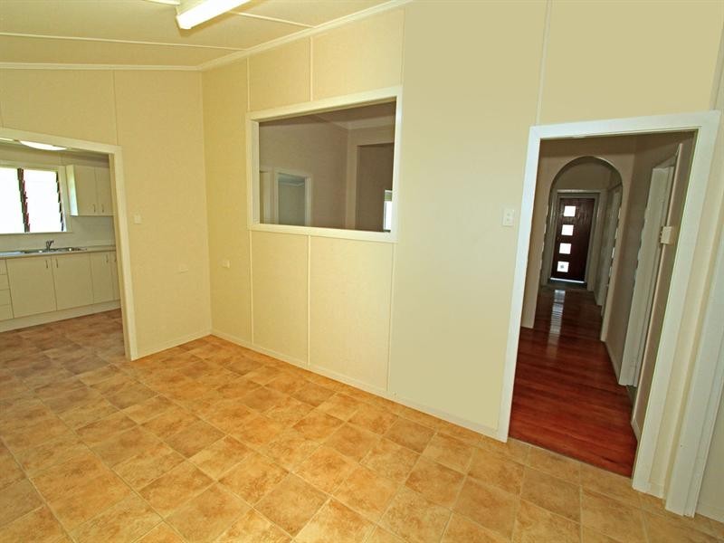 225 Peter Street, Berserker QLD 4701