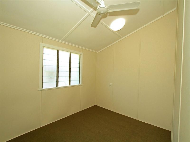 225 Peter Street, Berserker QLD 4701
