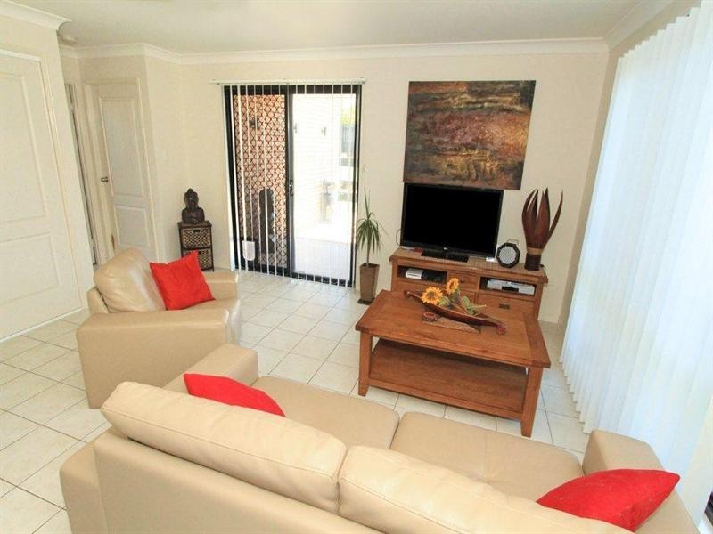 1 Broadhurst Drive, Gracemere QLD 4702