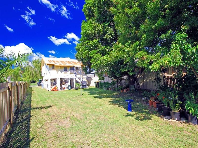 339 Salamanca Street, Frenchville QLD 4701