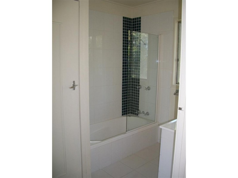 276 Elphinstone Street, Koongal QLD 4701