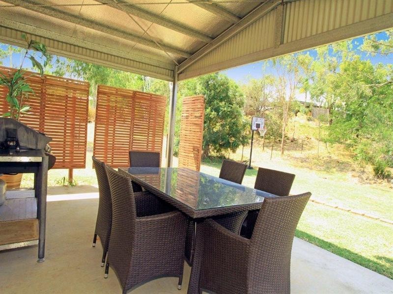 115 Constance Avenue, Rockyview QLD 4701