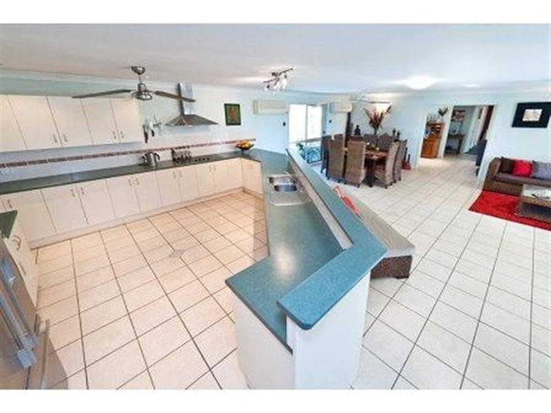 30 Mark Acton Close, Rockyview QLD 4701