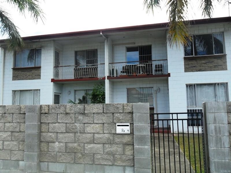 4/214 Campbell Street, Rockhampton City QLD 4700