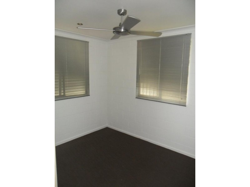 4/214 Campbell Street, Rockhampton City QLD 4700