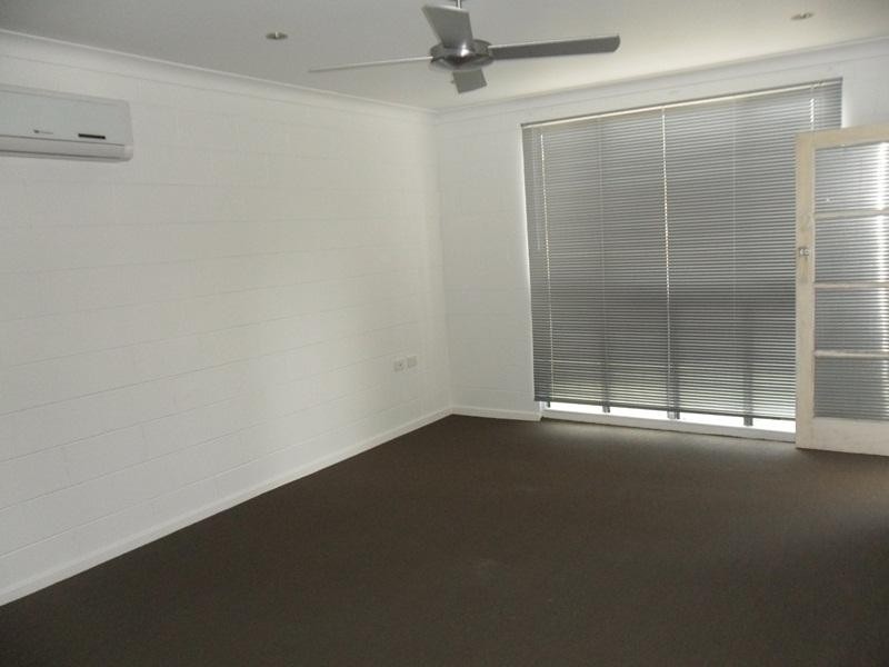 4/214 Campbell Street, Rockhampton City QLD 4700