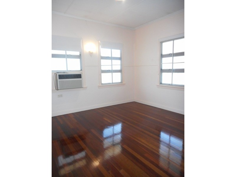 44 Harrow Street, West Rockhampton QLD 4700