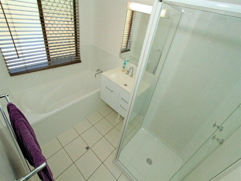 17 Gowdie Avenue, Frenchville QLD 4701