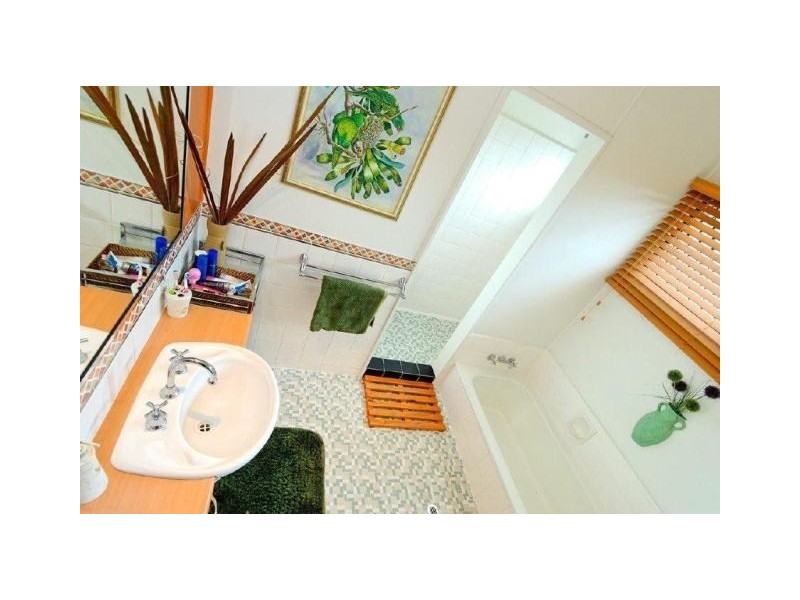 84 Jessie Street, The Range QLD 4700