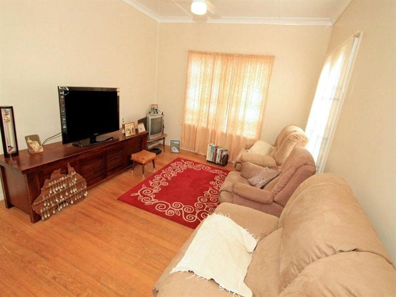 246 Elphinstone Street, Koongal QLD 4701