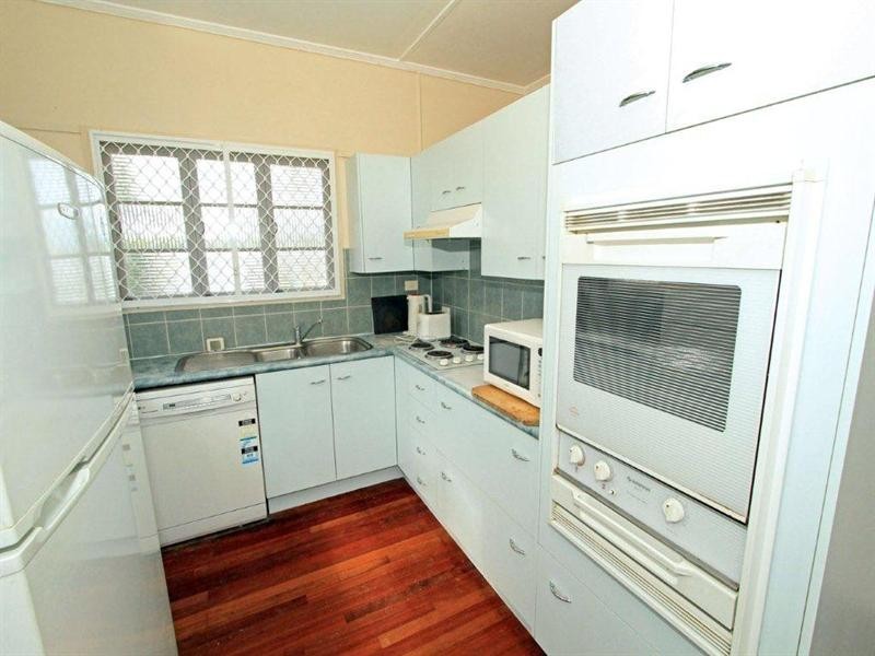 246 Elphinstone Street, Koongal QLD 4701