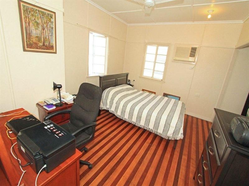 246 Elphinstone Street, Koongal QLD 4701