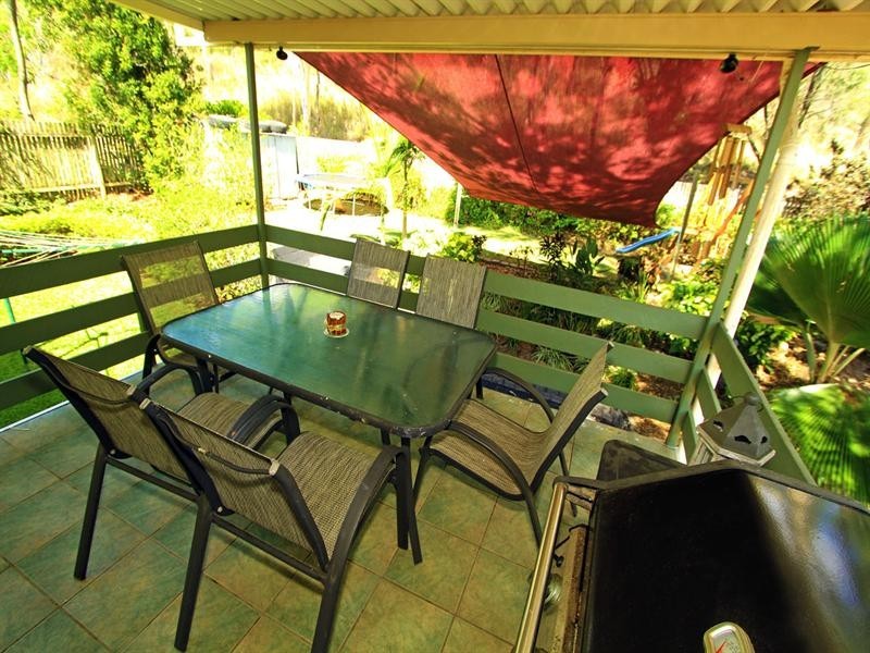 332 Bloxsom Street, Koongal QLD 4701