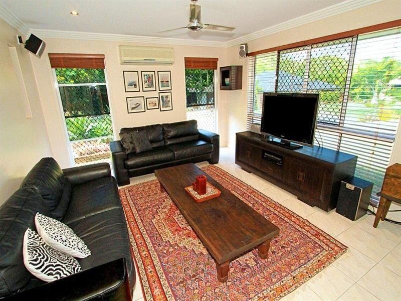 10 Treefern Terrace, Frenchville QLD 4701