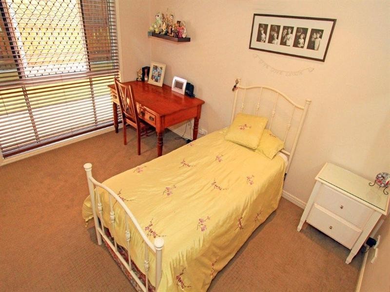 10 Treefern Terrace, Frenchville QLD 4701