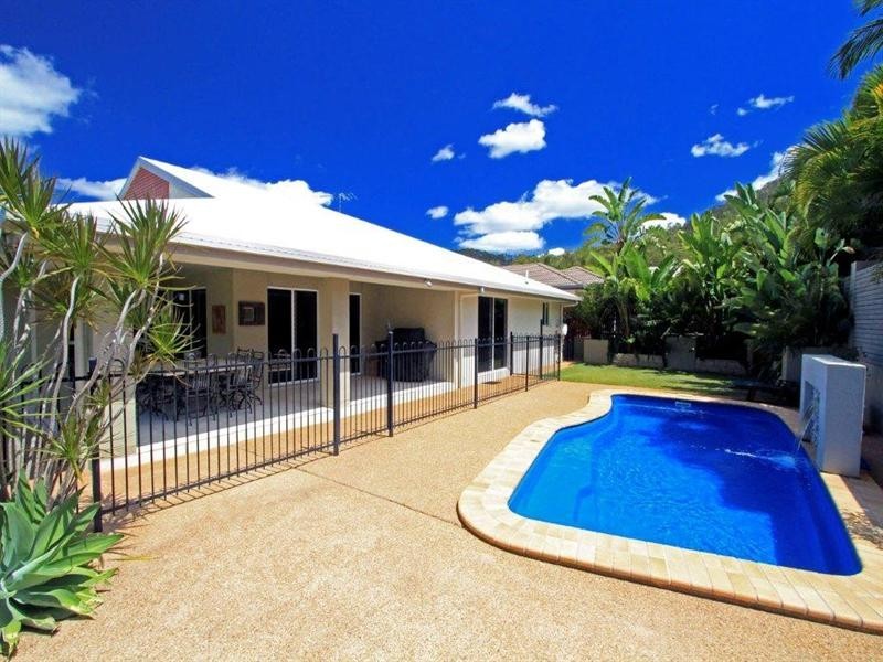 10 Treefern Terrace, Frenchville QLD 4701