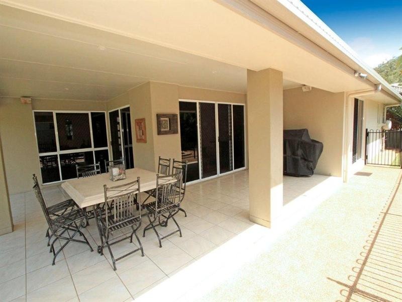 10 Treefern Terrace, Frenchville QLD 4701