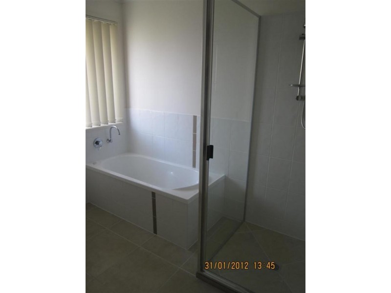 25 Justin Street, Gracemere QLD 4702