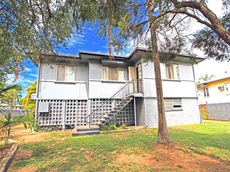 20 Taylor Street, Park Avenue QLD 4701