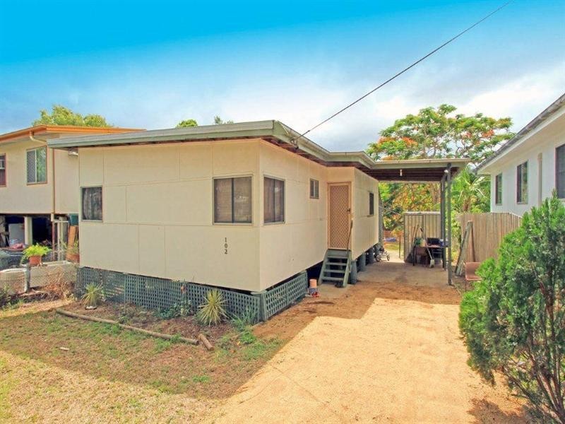 102 Connor Street, Koongal QLD 4701