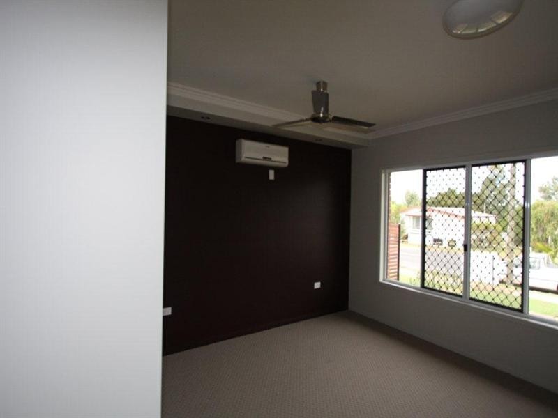 163 Elphinstone Street, Berserker QLD 4701