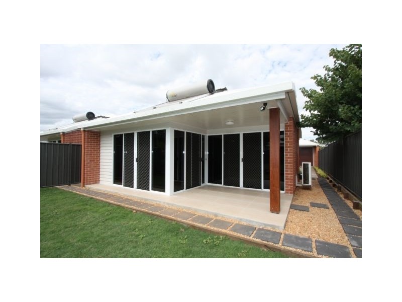 163 Elphinstone Street, Berserker QLD 4701