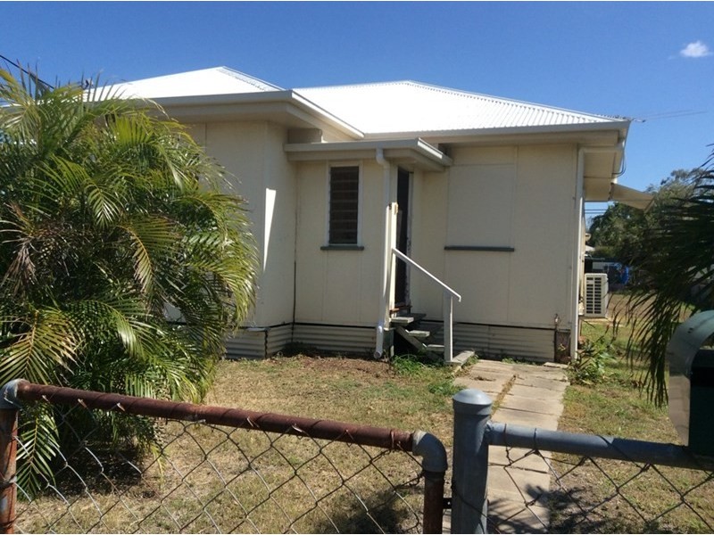 5 Face Street, Park Avenue QLD 4701