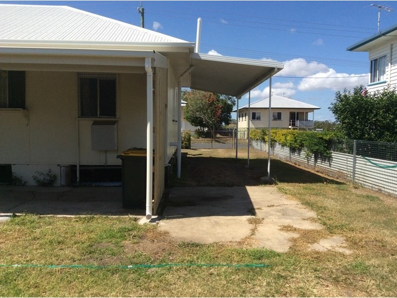 5 Face Street, Park Avenue QLD 4701