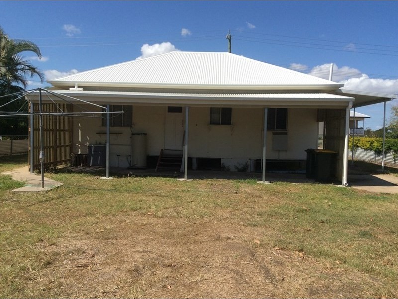 5 Face Street, Park Avenue QLD 4701