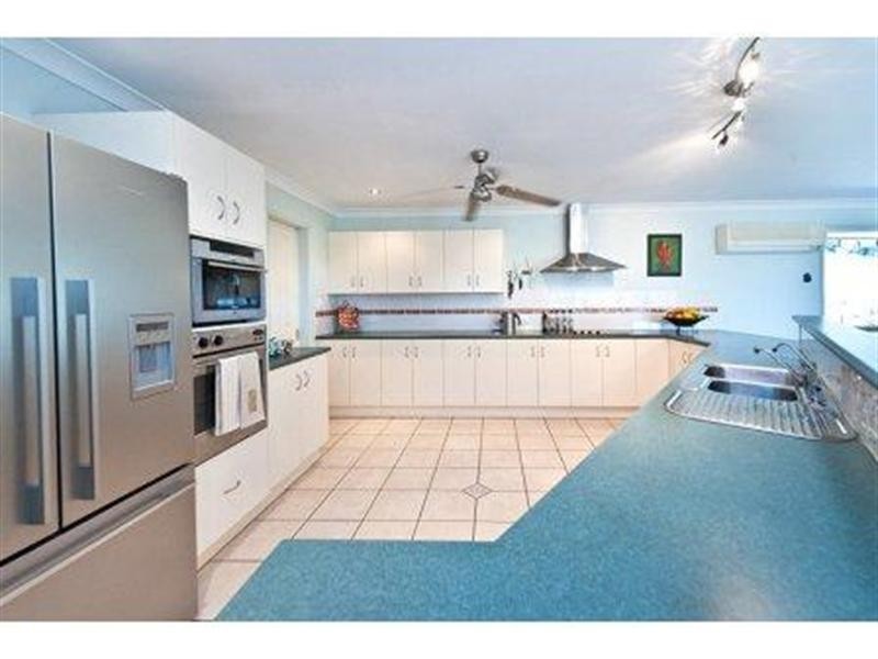 30 Mark Acton Close, Rockyview QLD 4701