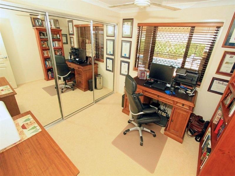 6 Treefern Terrace, Frenchville QLD 4701