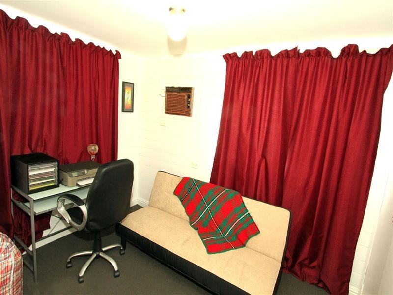 4 Buckle Street, Park Avenue QLD 4701