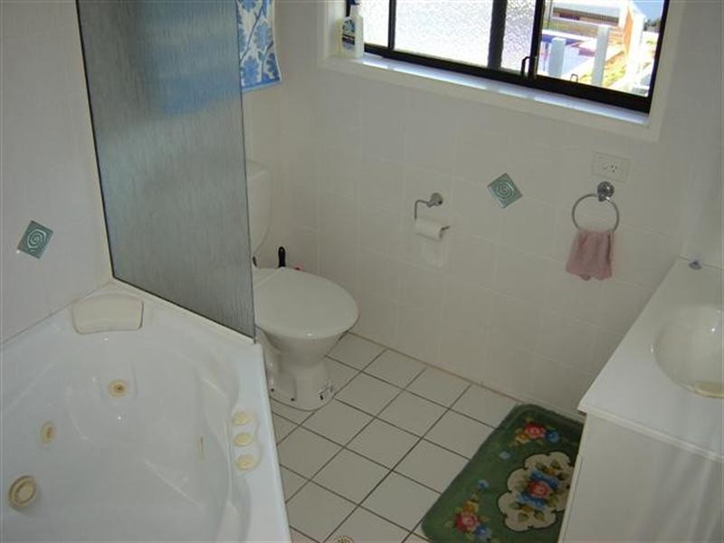 9 Neill Street, Frenchville QLD 4701