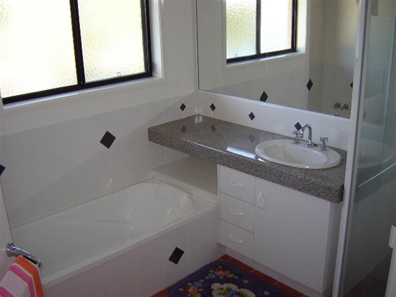 9 Neill Street, Frenchville QLD 4701