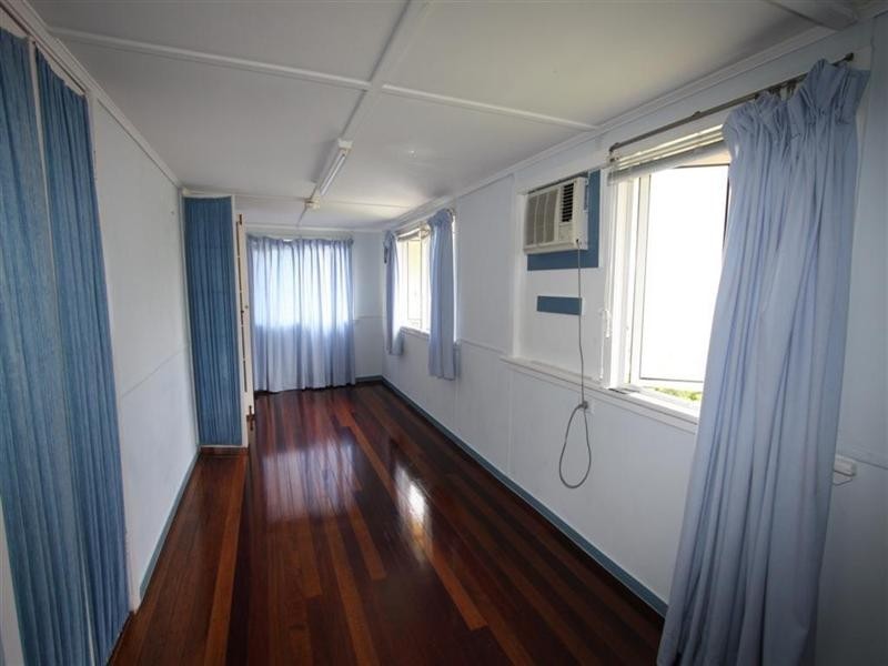 150 Earl Street, Berserker QLD 4701