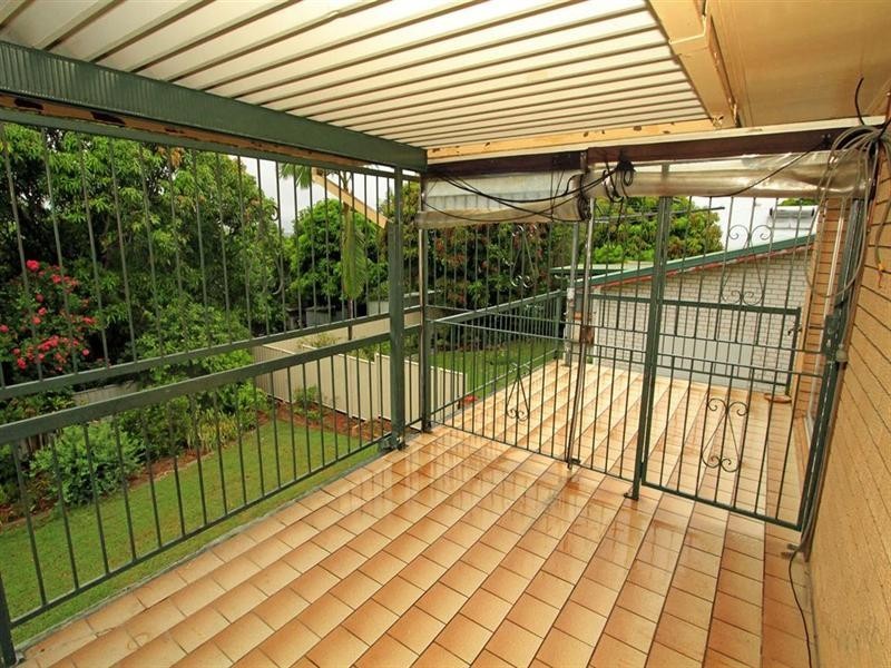 11 Lennox Street, The Range QLD 4700