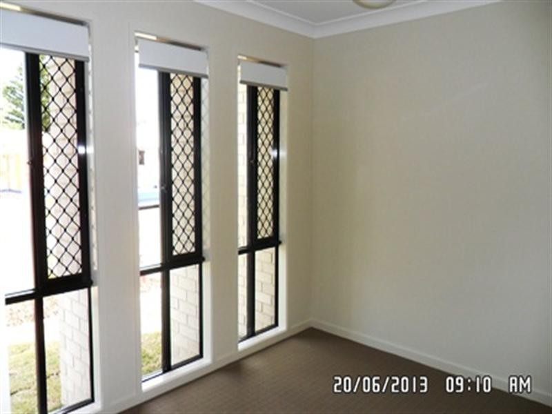 17 Govind Crescent, Gracemere QLD 4702