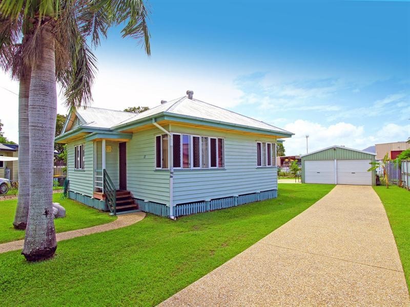 18 Wilmington Street, Kawana QLD 4701