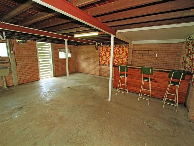 120 Menzies Street, Park Avenue QLD 4701