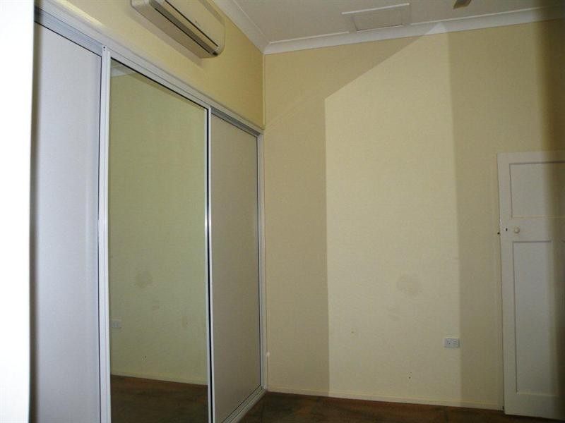 27 Gordon Street, Mount Morgan QLD 4714