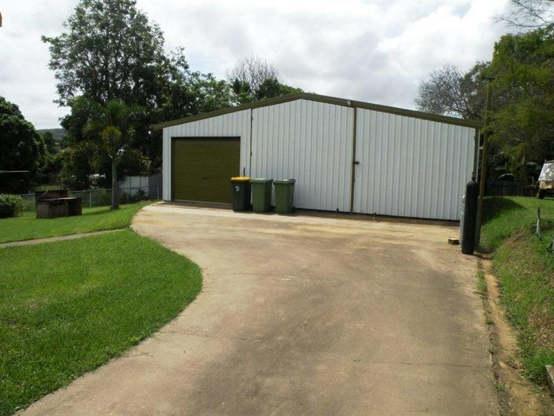 27 Gordon Street, Mount Morgan QLD 4714