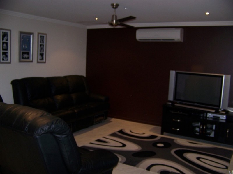 5 Candlebark Court, Frenchville QLD 4701