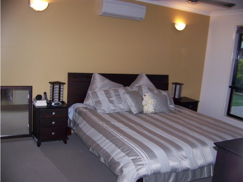 5 Candlebark Court, Frenchville QLD 4701