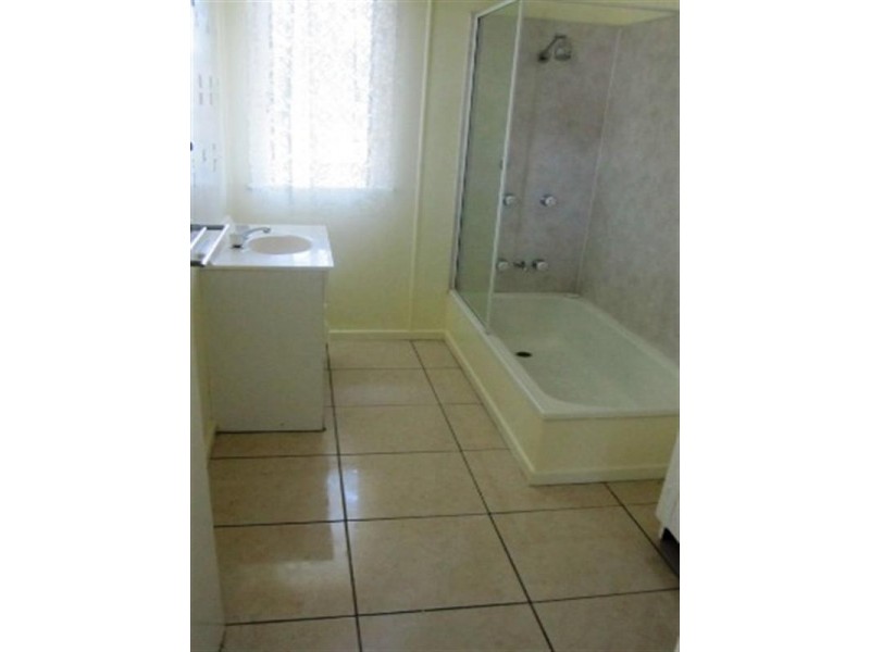 314 Richardson Road, Park Avenue QLD 4701