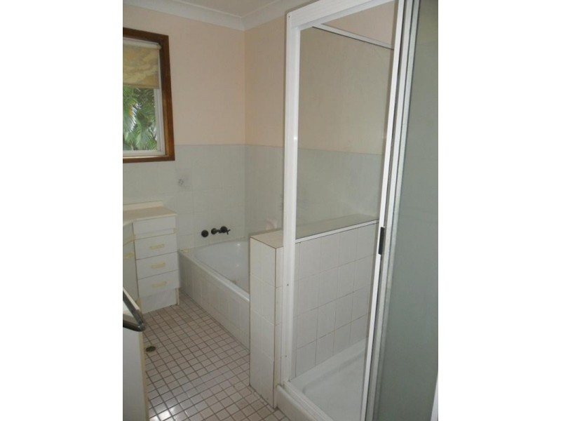 9 Gowdie Avenue, Frenchville QLD 4701