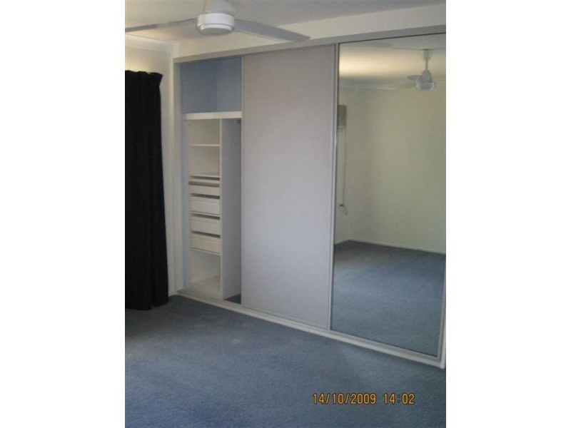 24 Hardy Avenue, Park Avenue QLD 4701