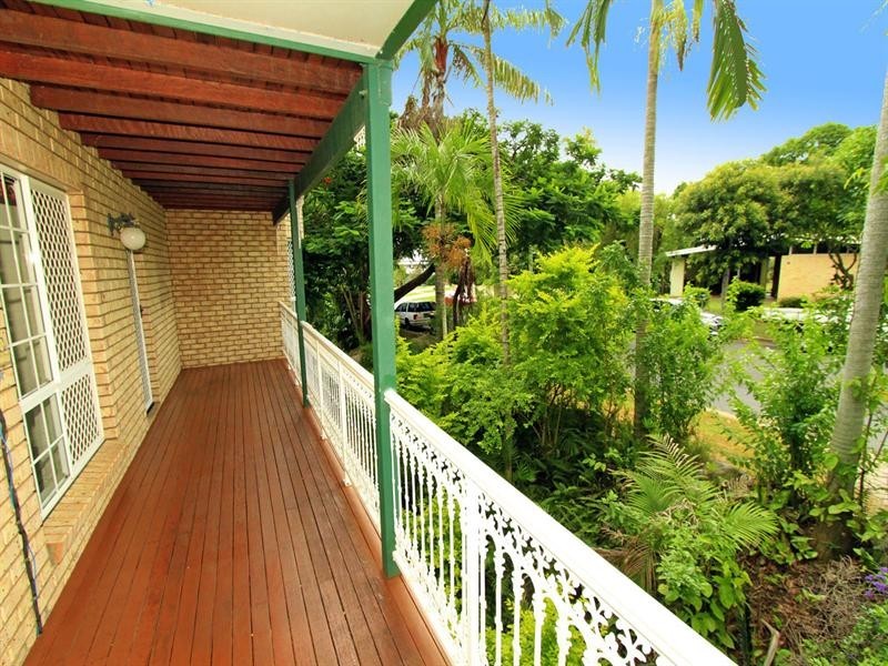 77 Spencer Street, The Range QLD 4700